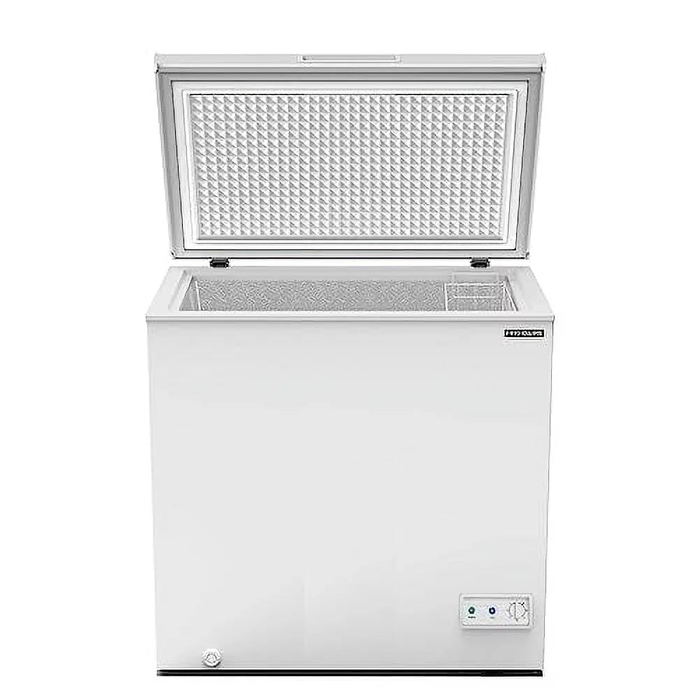 White 7.0 Cu. ft. Chest Freezer A525