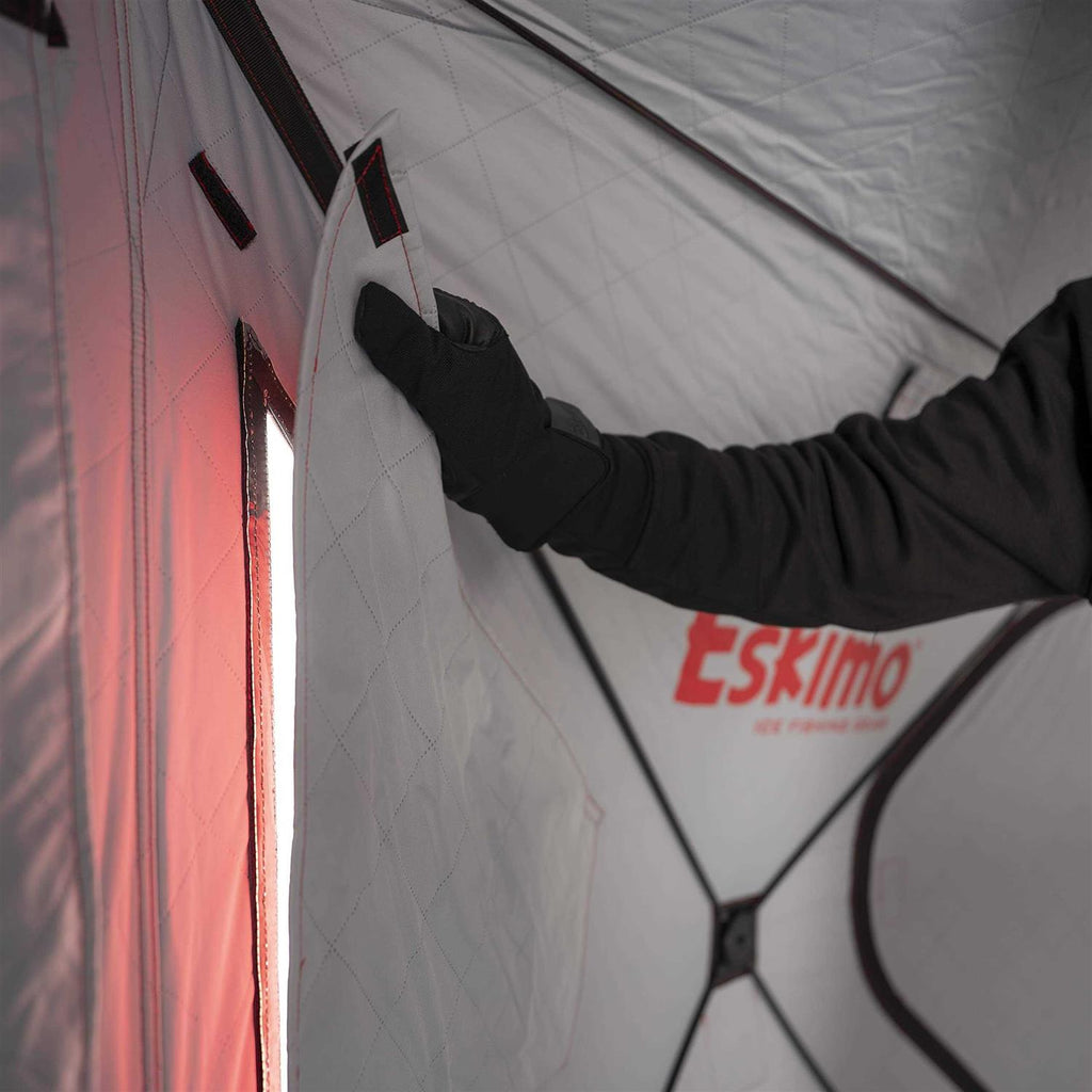 850XD Ice Shelter N1593