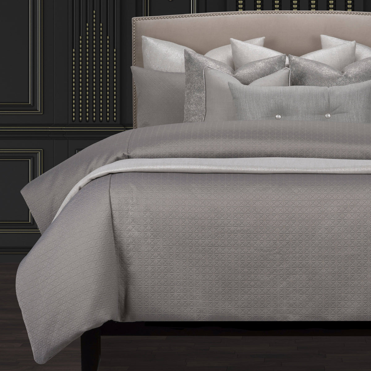 White Twin Luxury Bedding Set U680225
