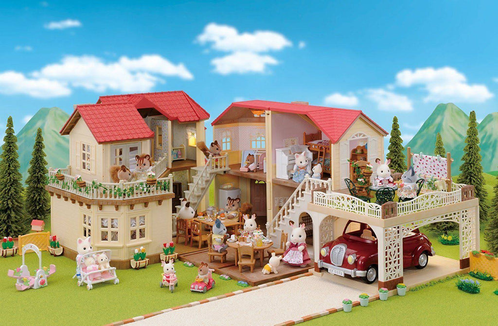 Large House with Carport Fence X3347