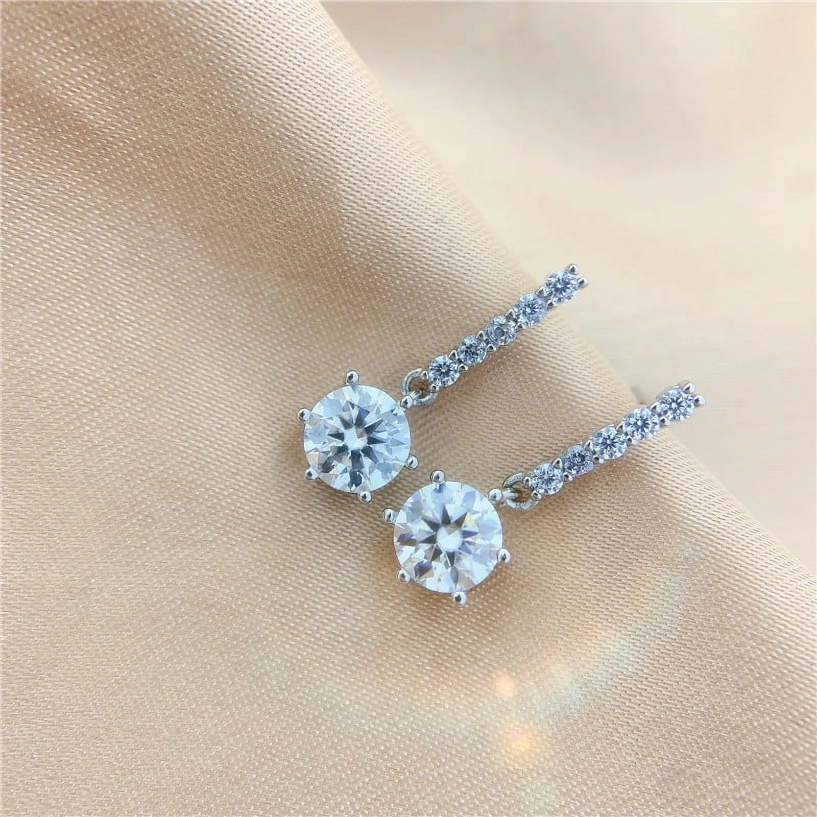 2 Carat D Color VVS1 Moissanite Dangle Earrings S925 Sterling Silver Drop Earrings W570565