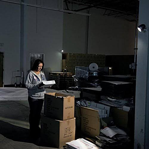 Networked LED Wireless Motion Sensing Spotlight System 6-Pack F279