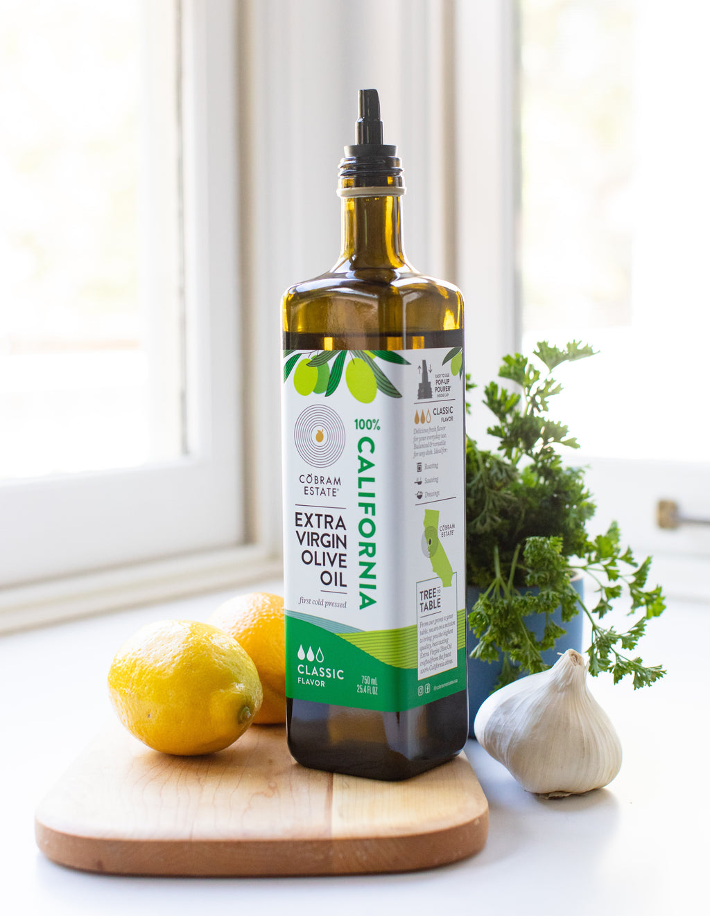 100% California Extra Virgin Olive Oil, 25.4 fl oz Glass Bottle T467526